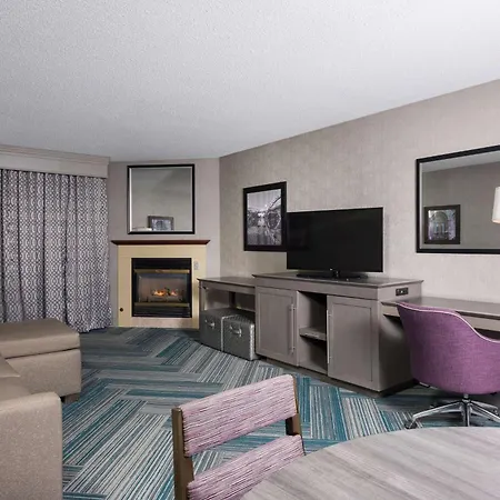 Hampton Inn Midland Exterior photo