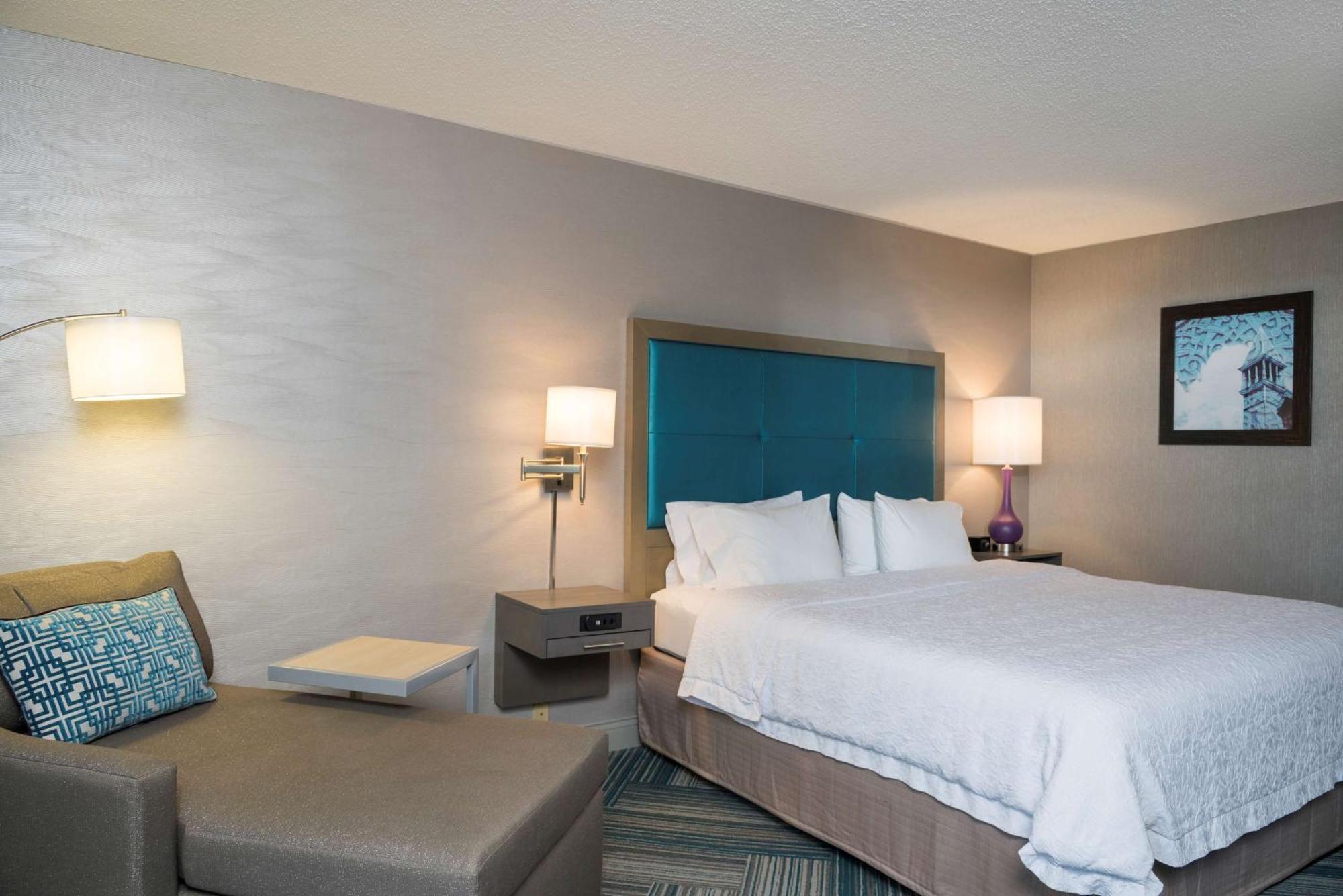 Hotel Hampton Midland