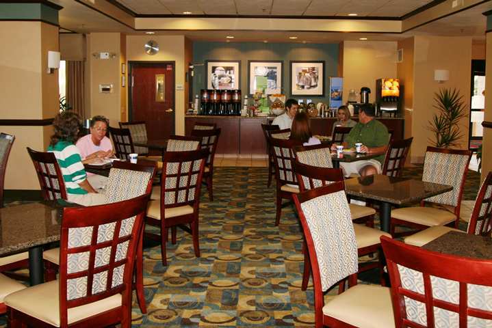 Hampton Hotel 3*