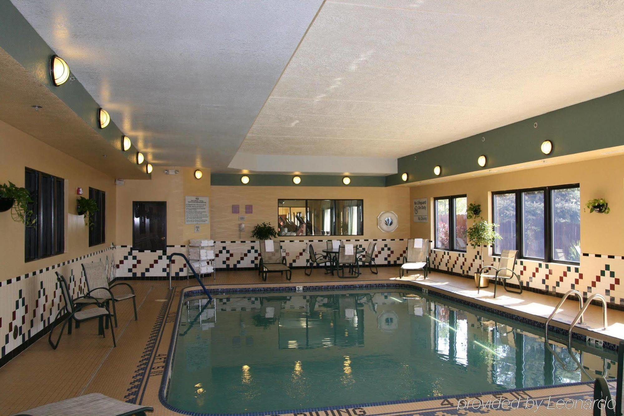 Hotel Hampton